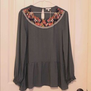Green embroiders women top